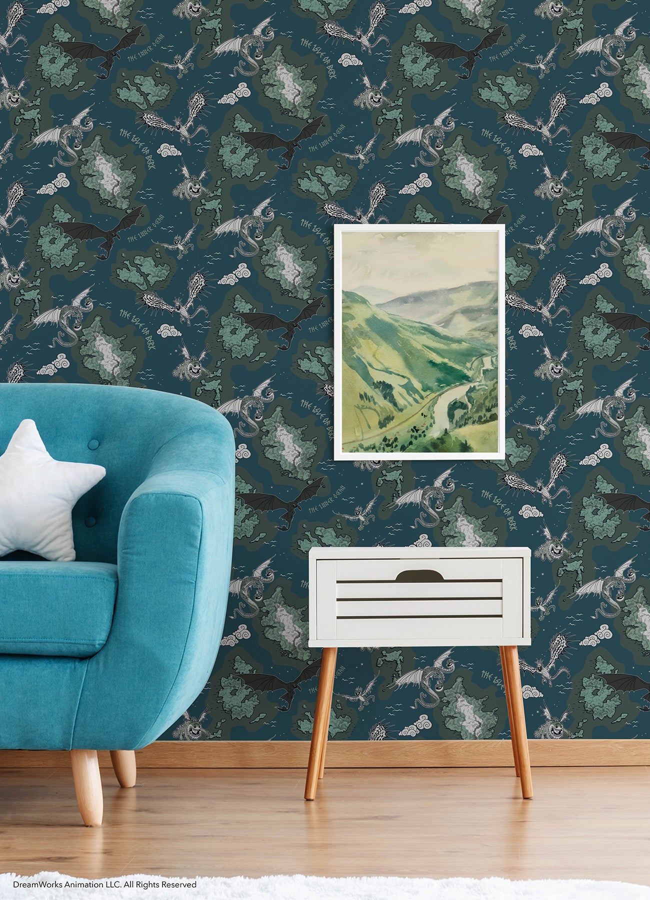 RMWS1300 Peel and Stick Wallpaper in a room setting