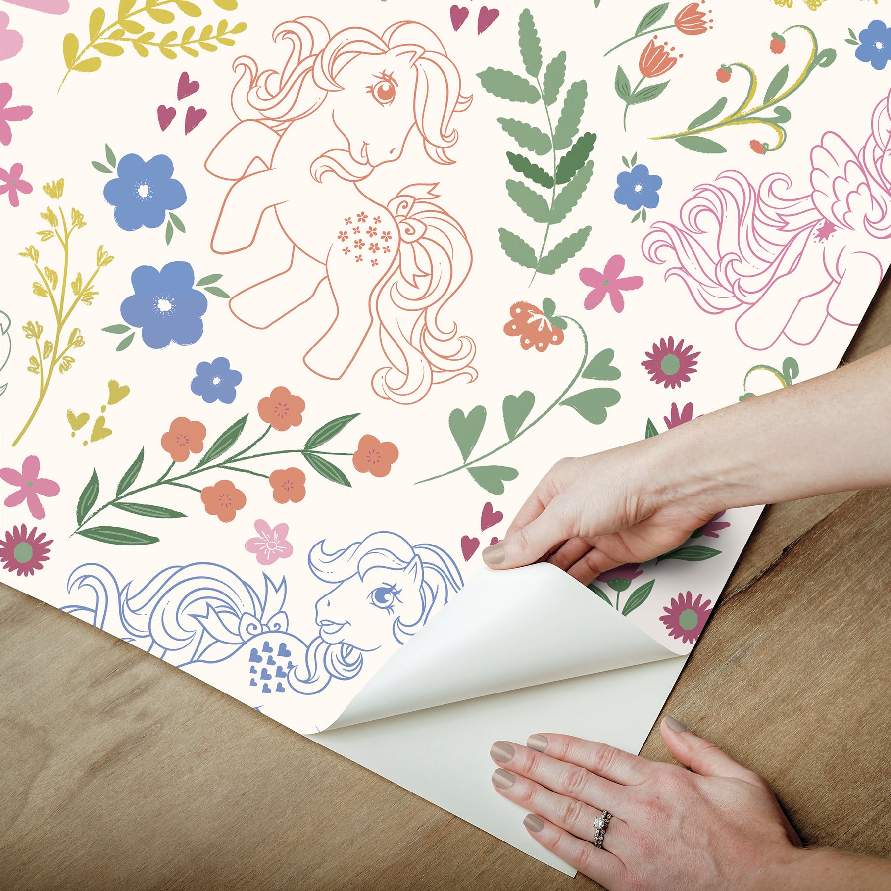 My Little Pony Retro Floral P&S Wallpaper - how to peel