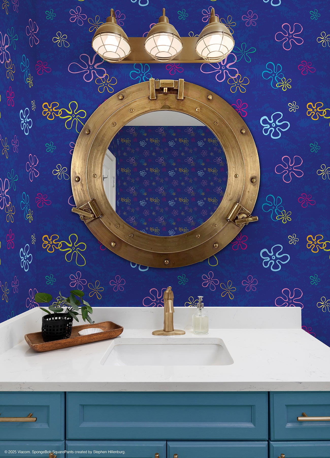 SpongeBob SquarePants Floral P&S Wallpaper in a room setting