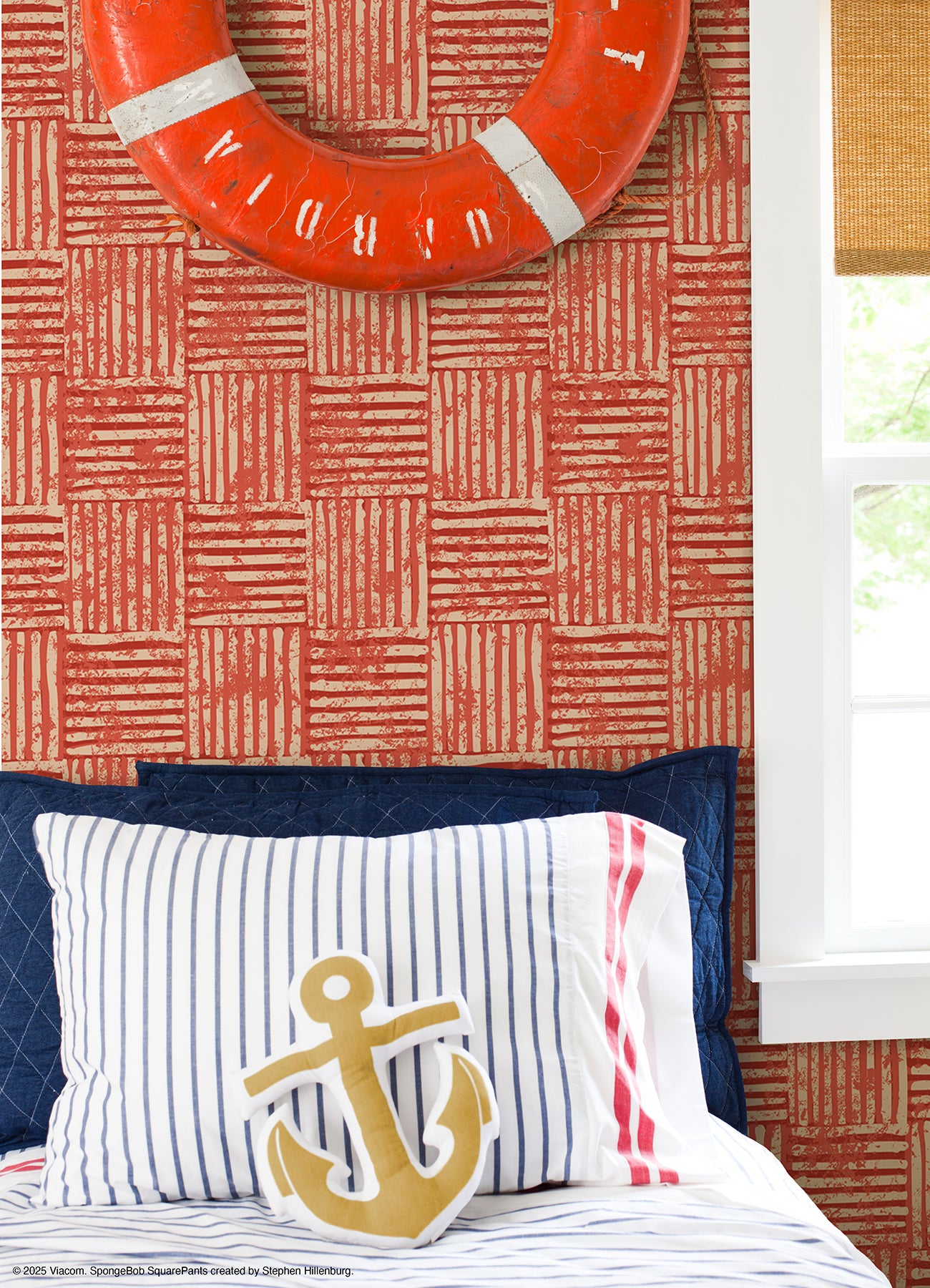 RMWS1370 peel and stick wallpaper in a room setting