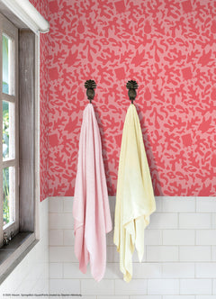 RMWS1372 peel and stick wallpaper in a room setting