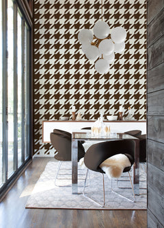 RuHoundstooth P&S Wallpaper in a room setting