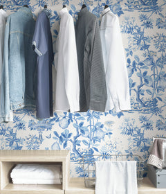 Shantung Garden P&S Wallpaper in a room setting