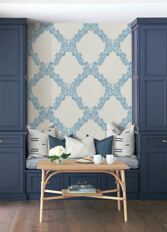 Wreath P&S Wallpaper in a room setting