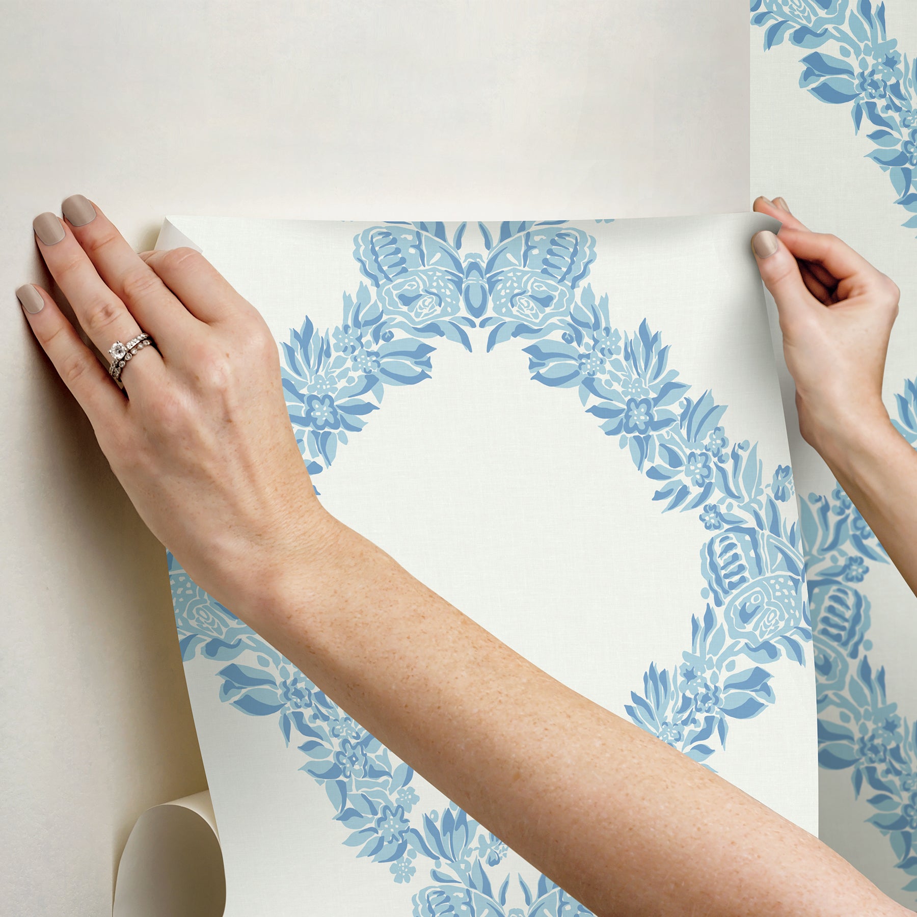 Wreath P&S Wallpaper - how to stick