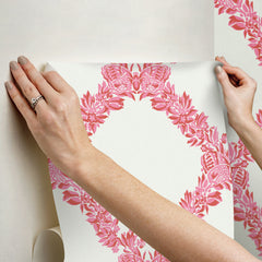 Wreath P&S Wallpaper - how to stick