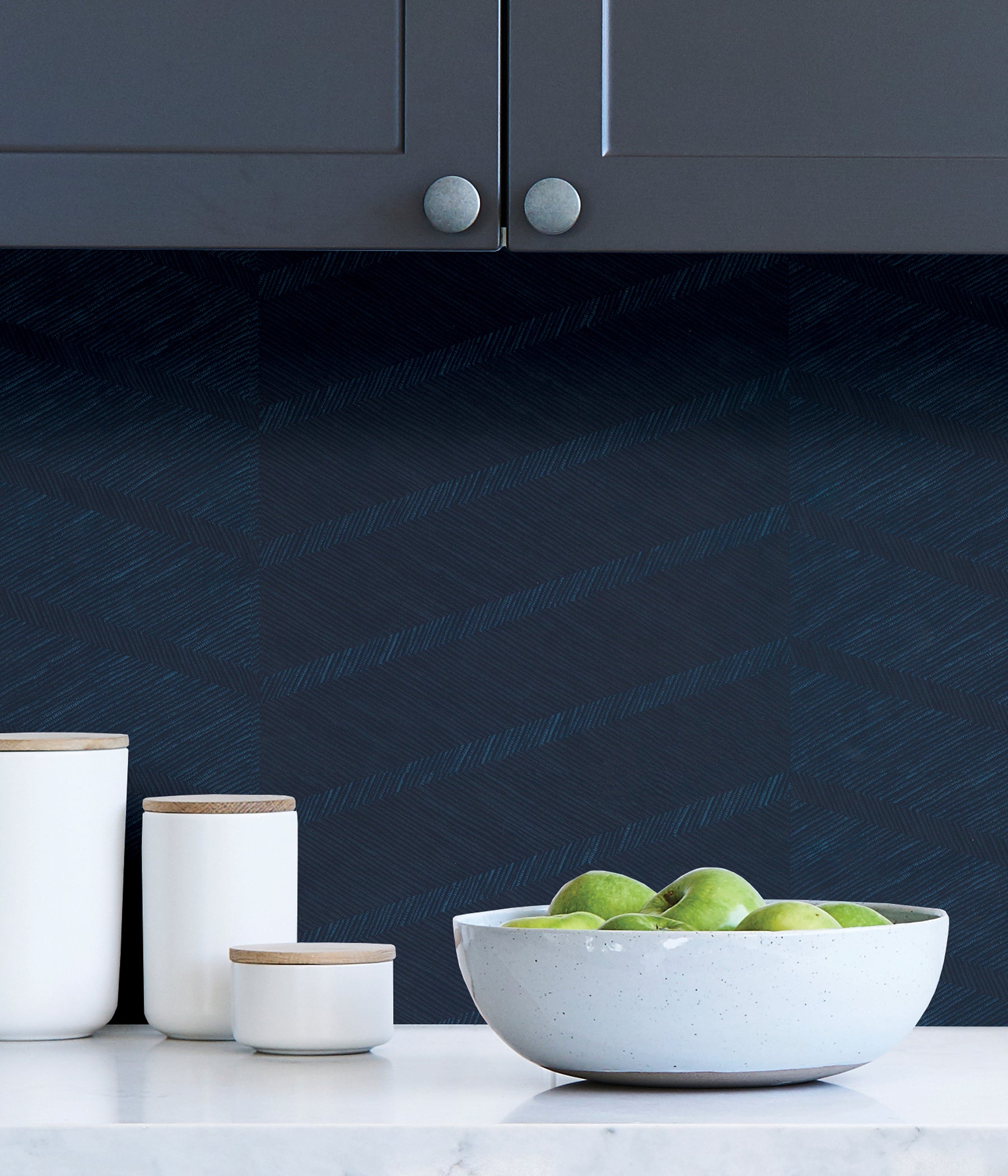Wayward P&S Wallpaper in a room setting