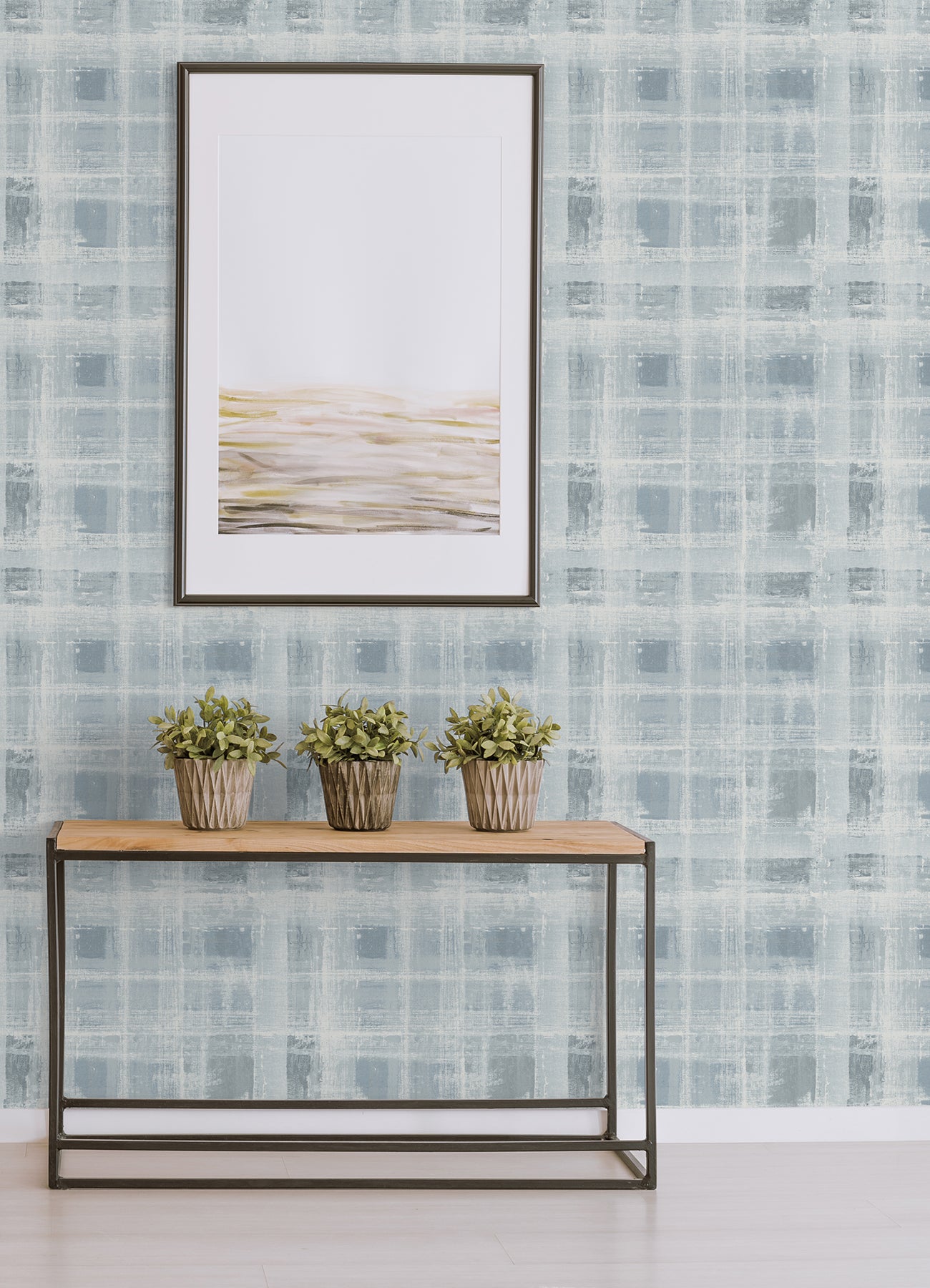 Stuart P&S Wallpaper in a room setting