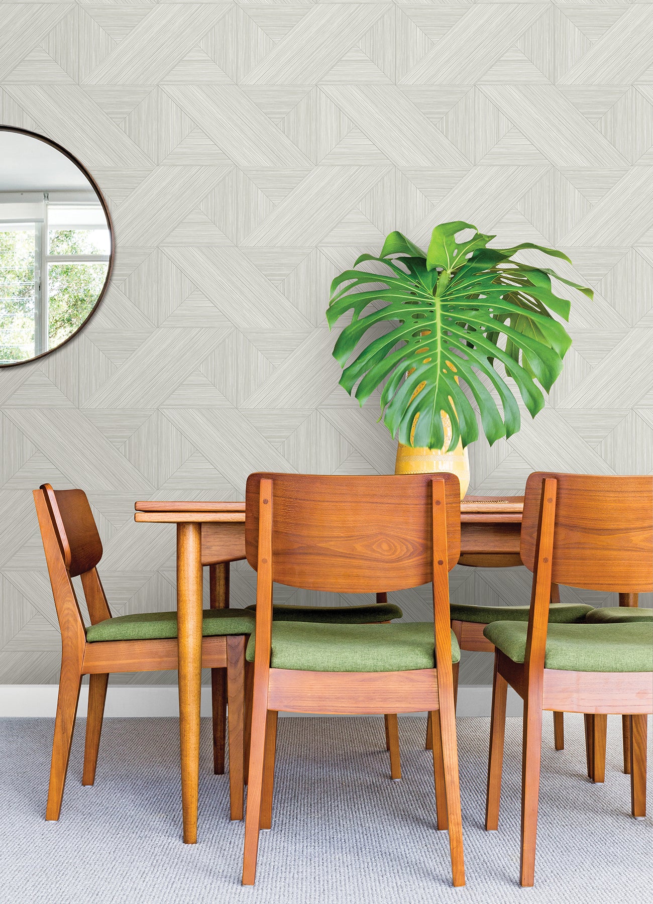 Weser P&S Wallpaper in a room setting