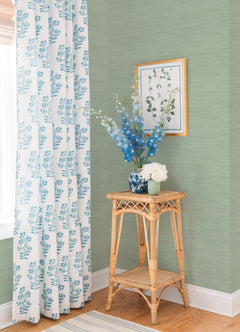 Classic Faux P&S Wallpaper in a room setting