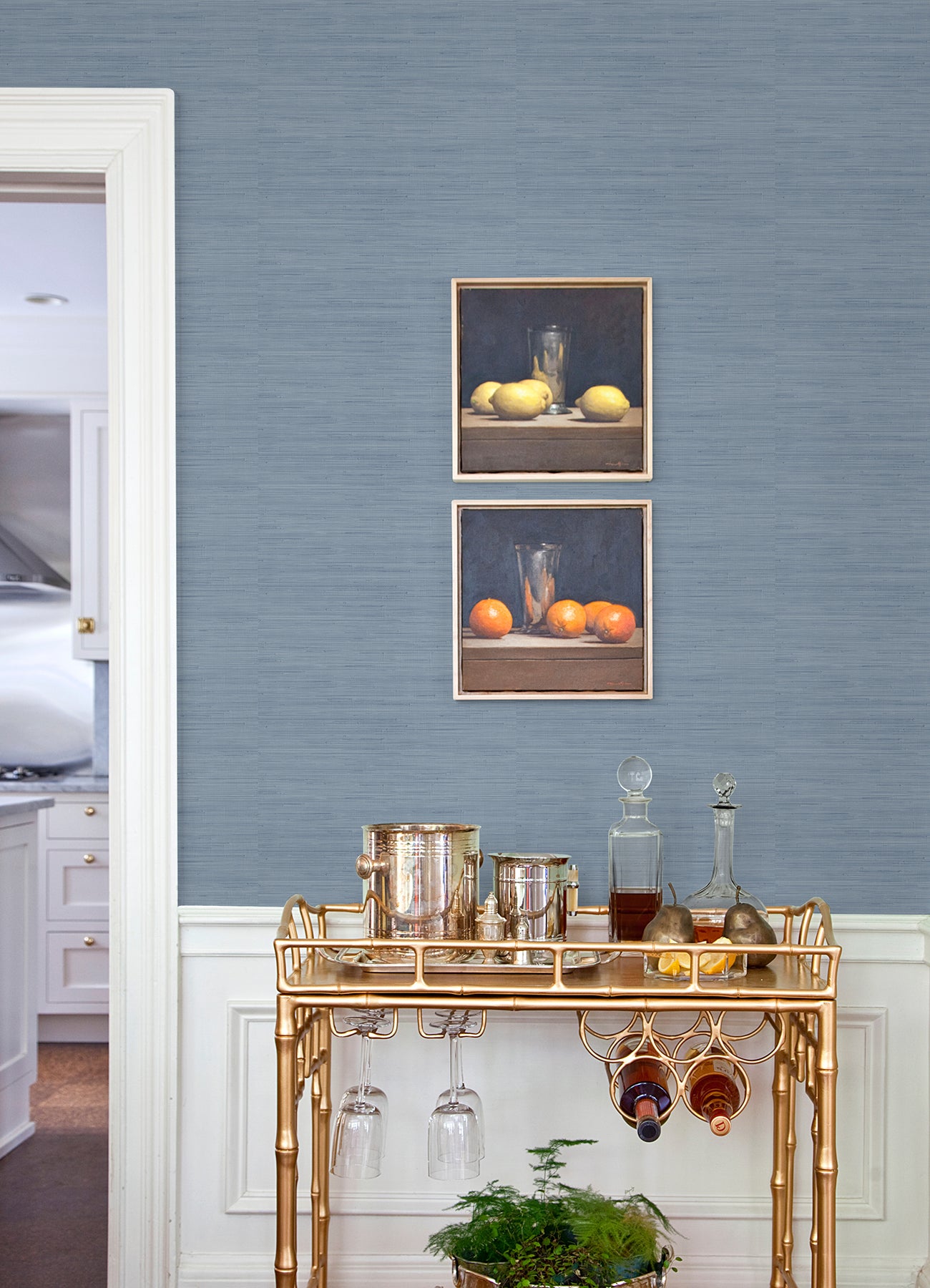 Classic Faux P&S Wallpaper in a room setting