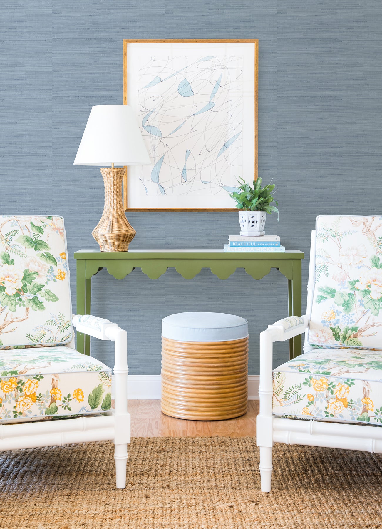 Classic Faux P&S Wallpaper in a room setting