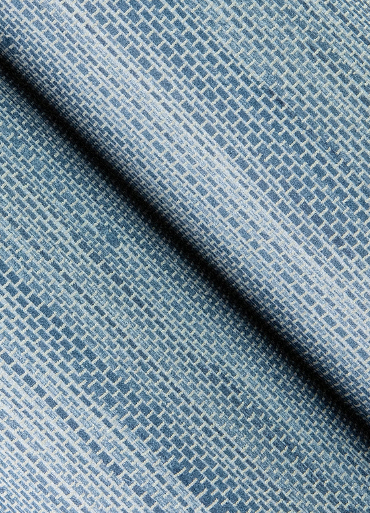 Classic Faux P&S Wallpaper pattern close-up