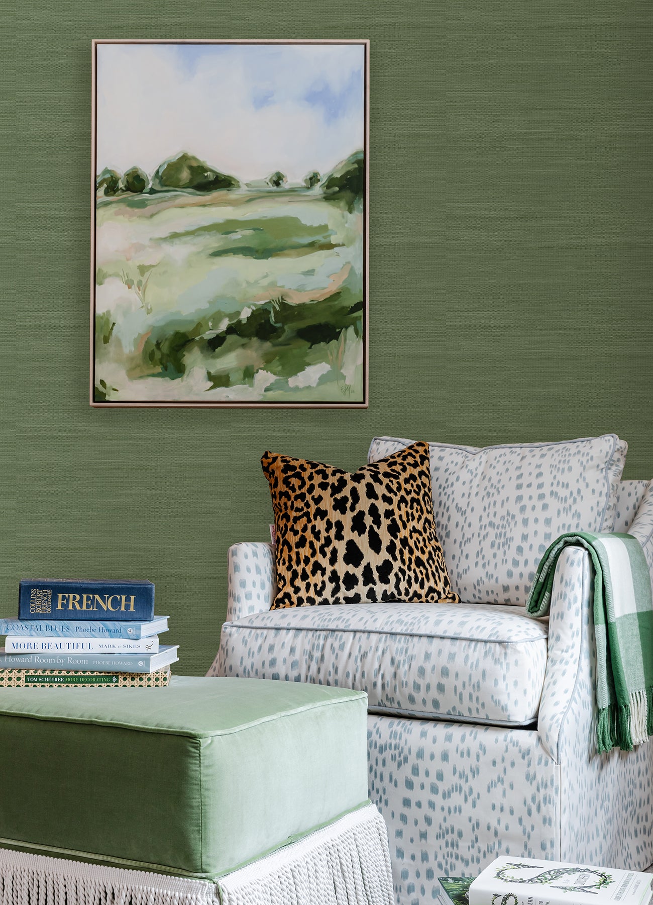 Classic Faux P&S Wallpaper in a room setting