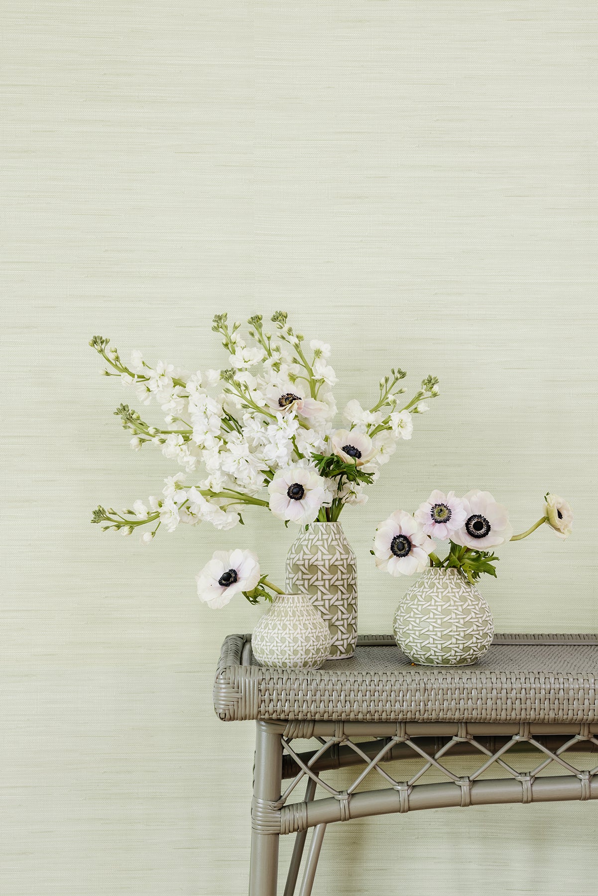 Classic Faux P&S Wallpaper in a room setting
