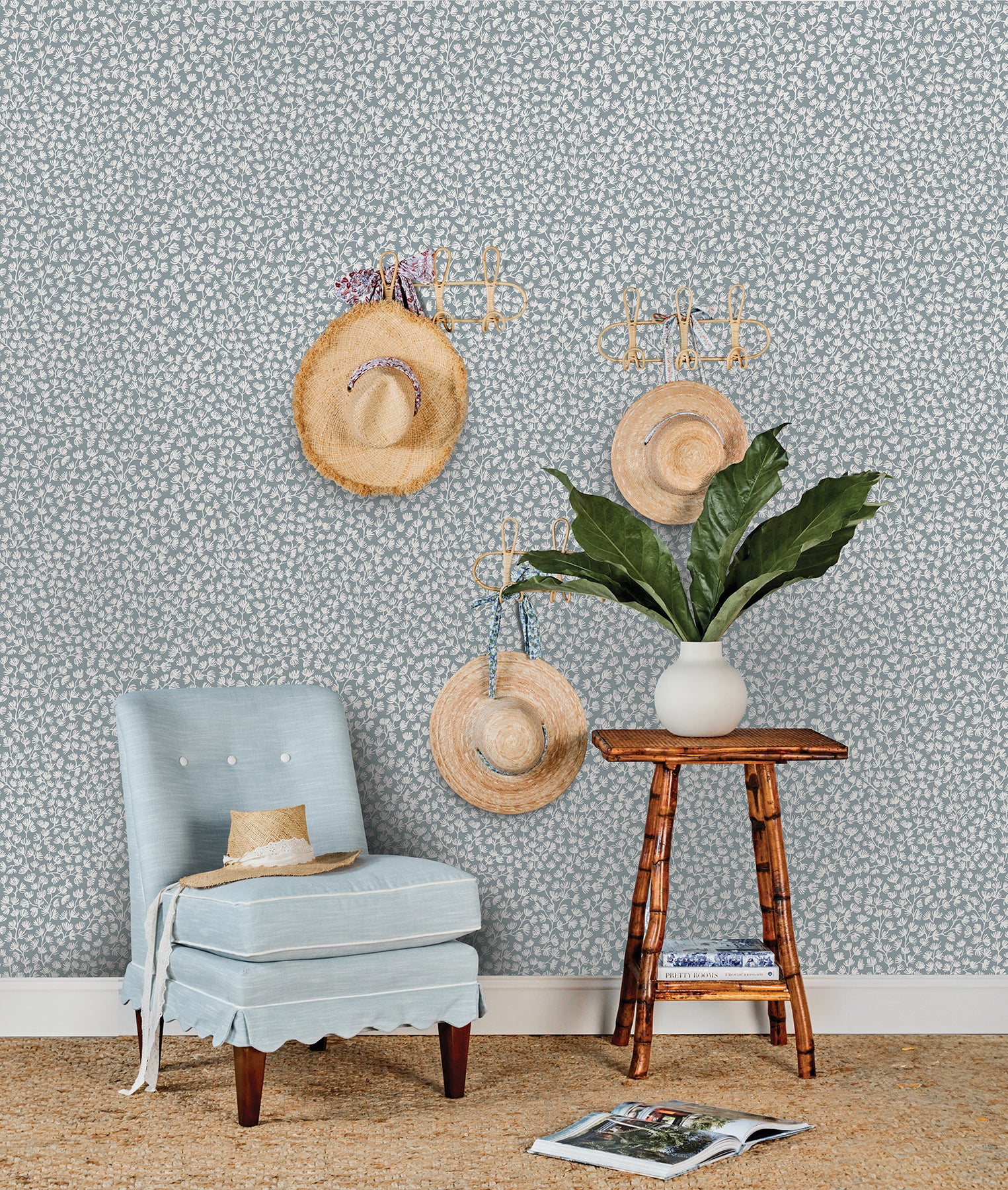 Sea Fern P&S Wallpaper in a room setting