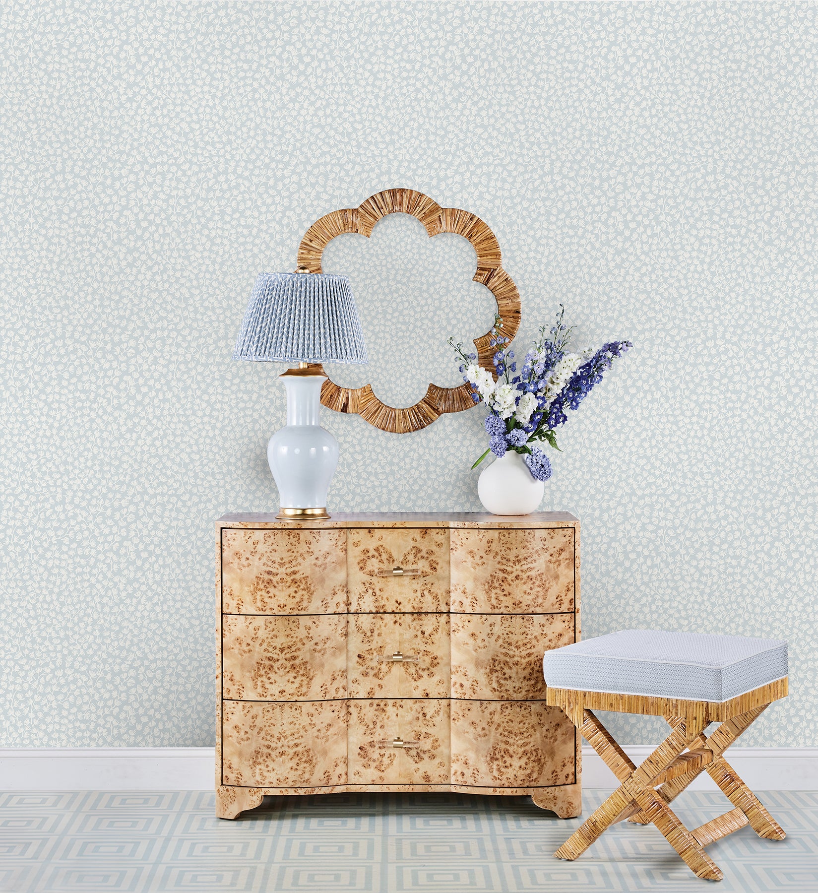 Sea Fern P&S Wallpaper in a room setting