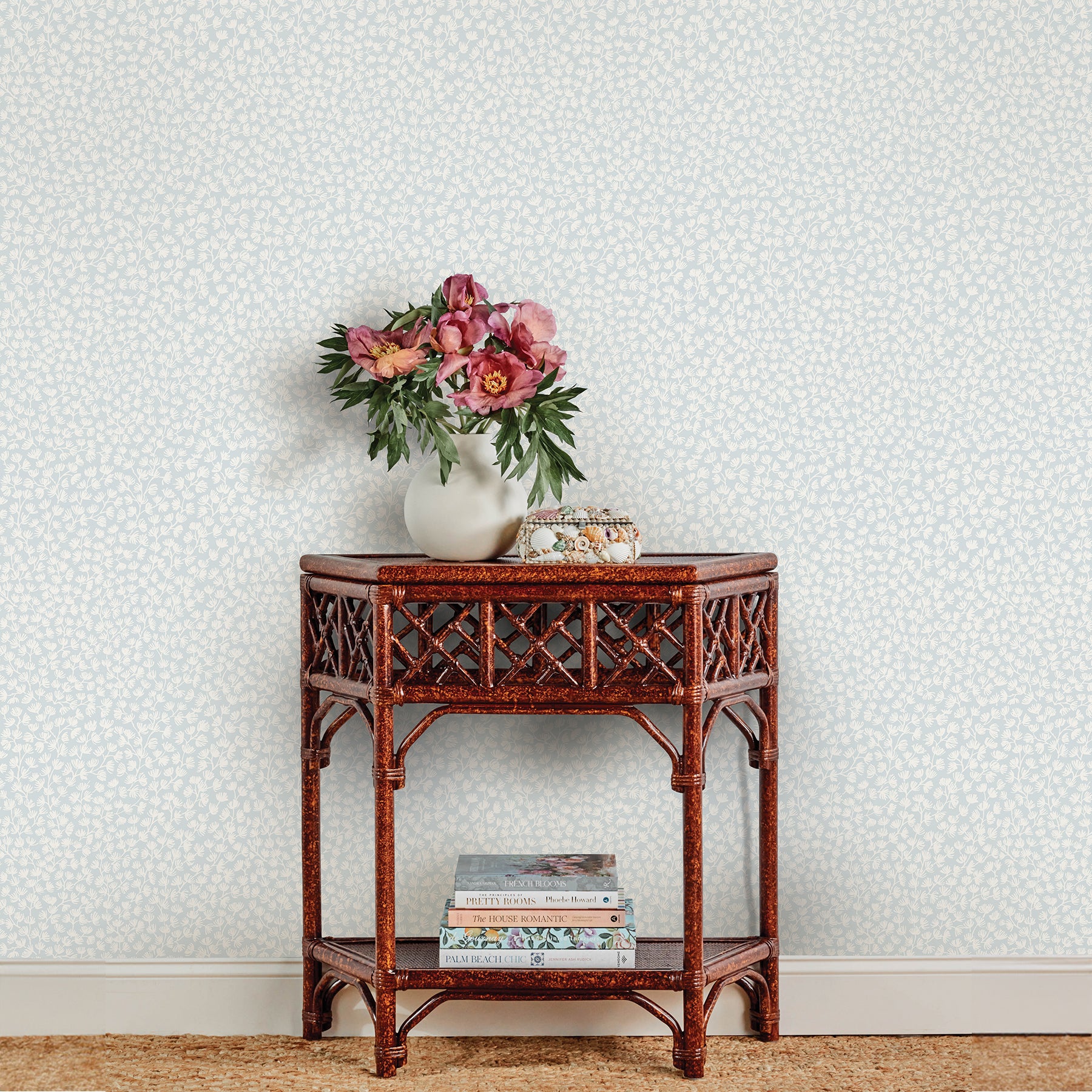 Sea Fern P&S Wallpaper in a room setting
