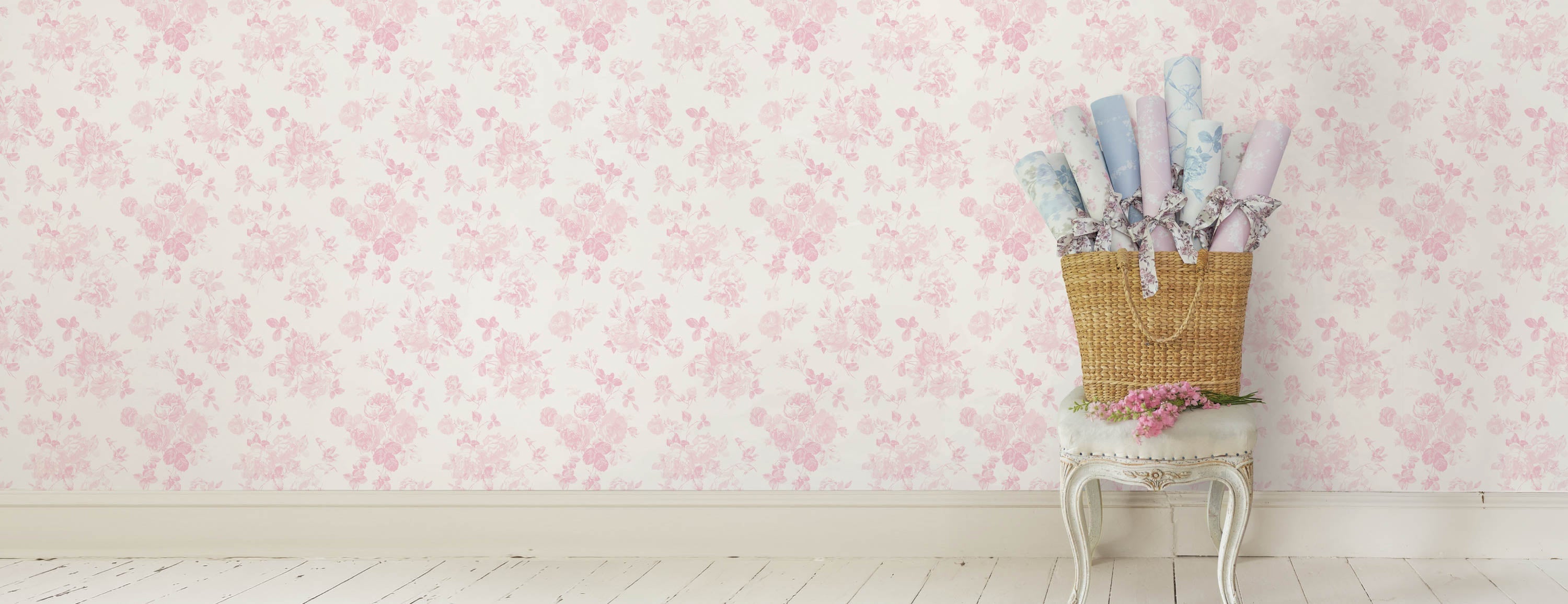 Sweet Florals for Dreamy Dorm Days