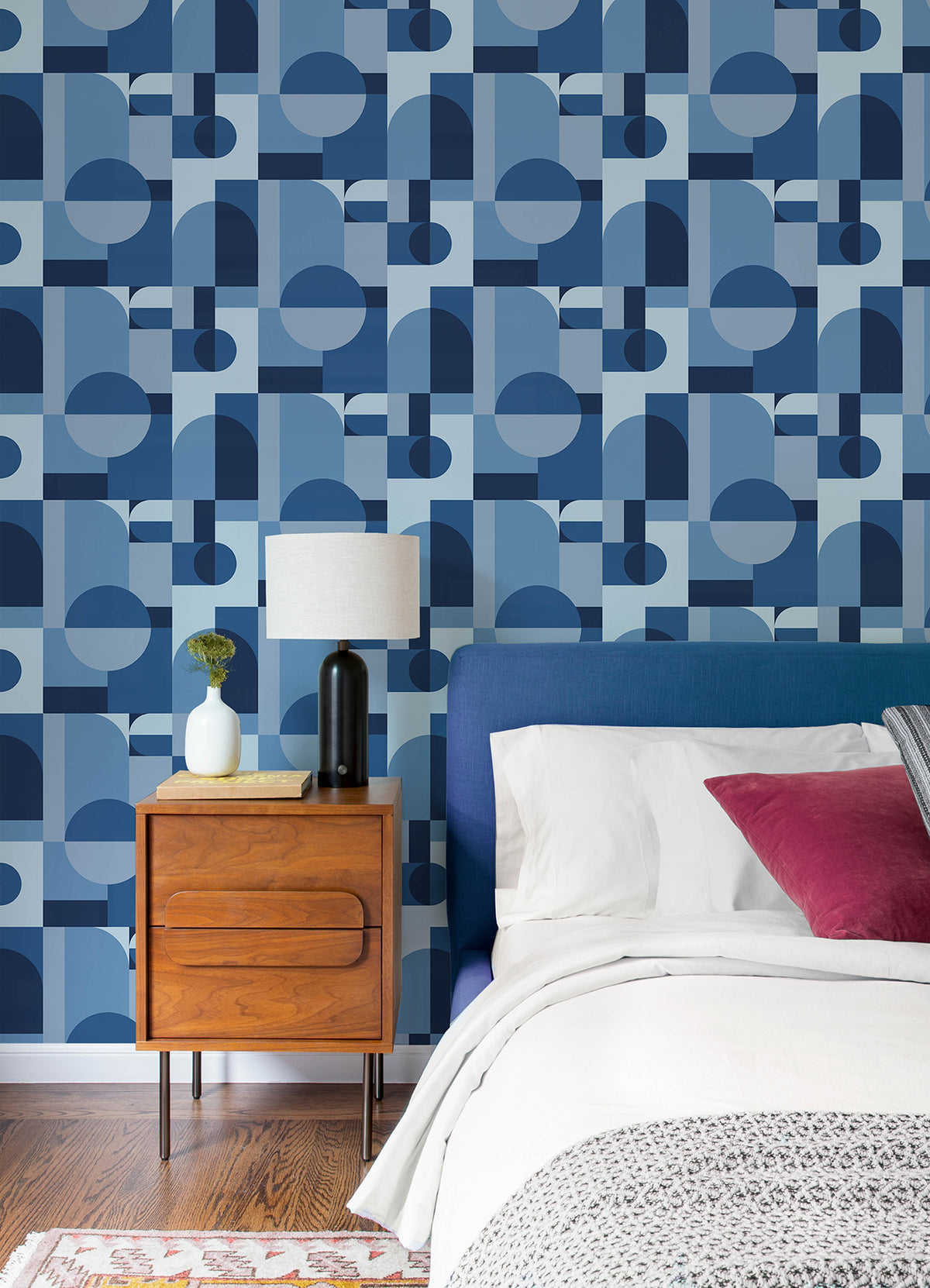 Boxanne P&S Wallpaper in a room setting