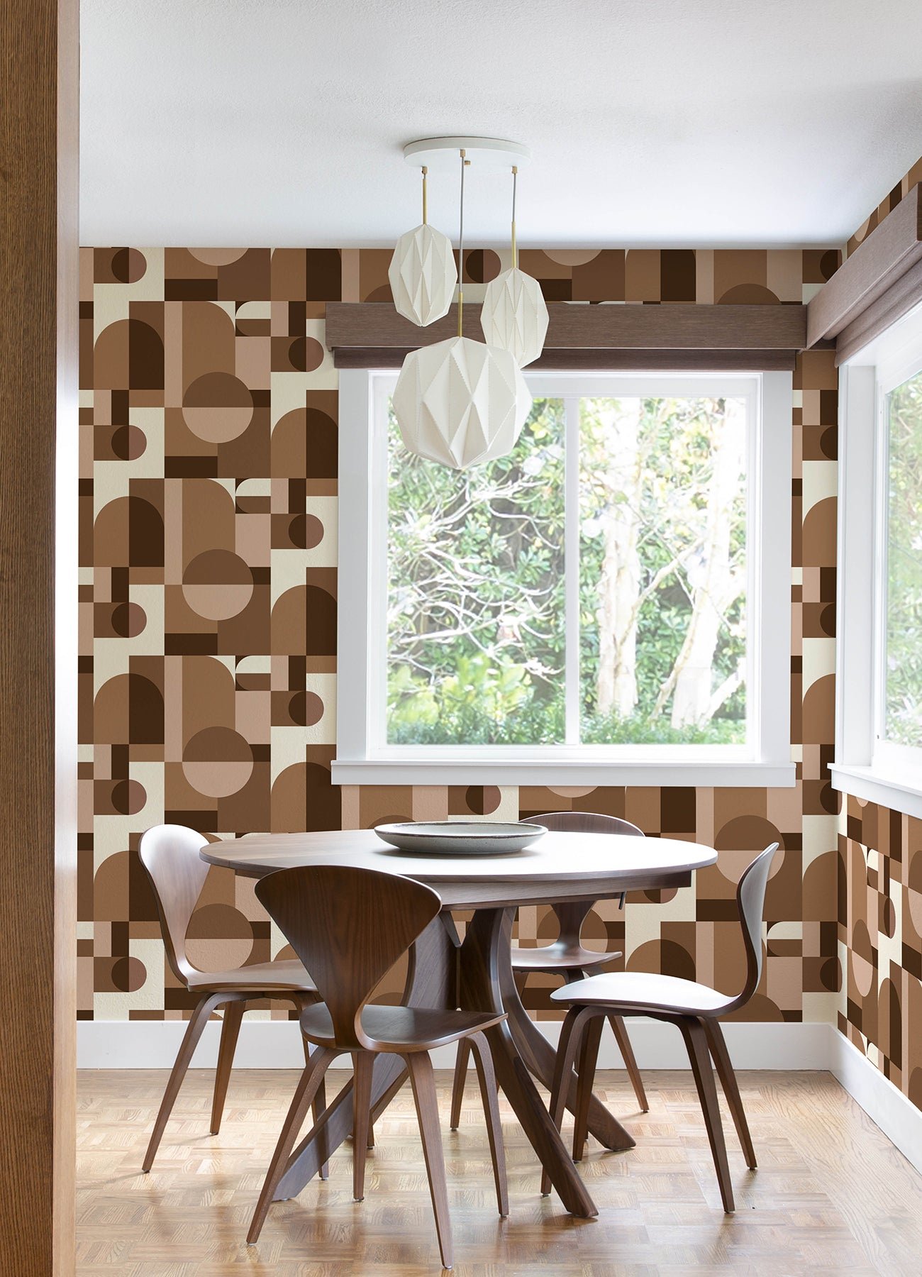 Boxanne P&S Wallpaper in a room setting