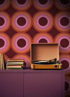 Sir Culls P&S Wallpaper in a room setting