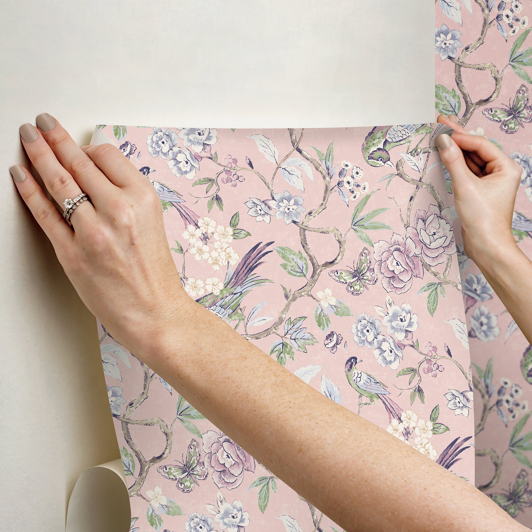 Aviary Garden P&S Wallpaper - how to stick