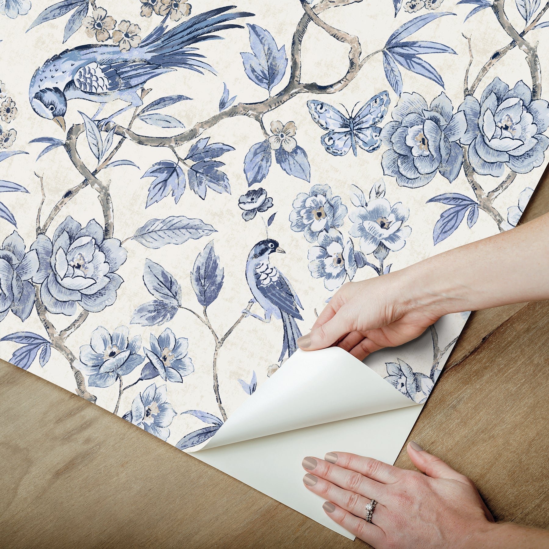Aviary Garden P&S Wallpaper - how to peel