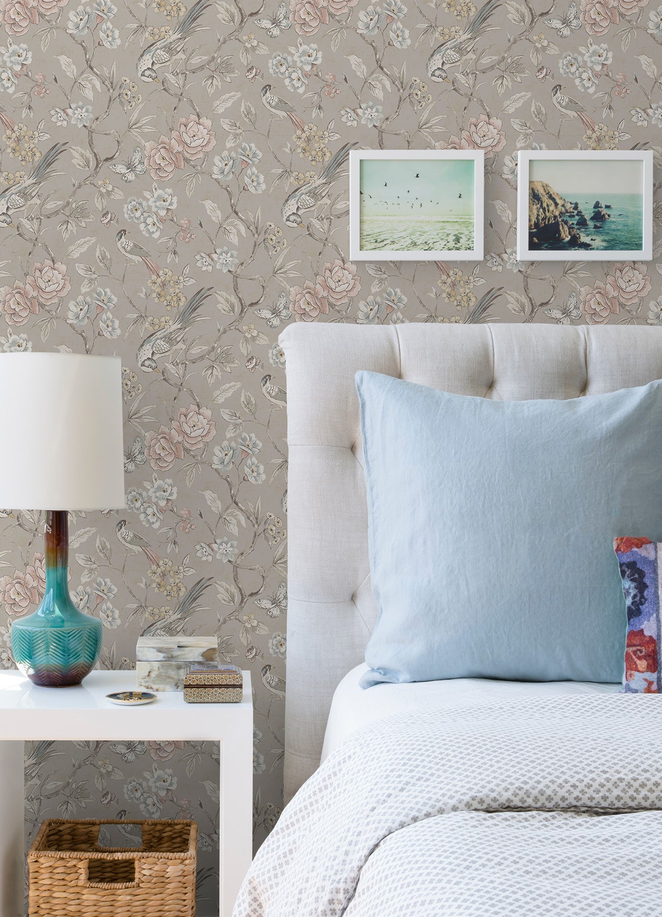 Aviary Garden P&S Wallpaper in a room setting