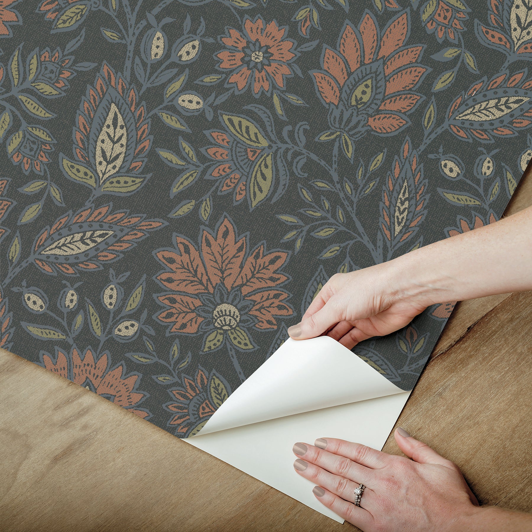 Indira Aster P&S Wallpaper - how to peel