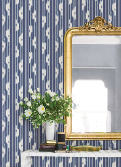 Ojai P&S Wallpaper in a room setting